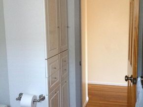 12 Packard St, Bayonne NJ 07002