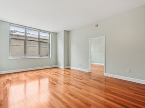 8100 River Rd 210, North Bergen NJ 07047