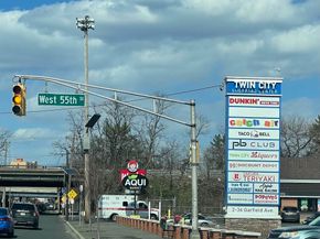 127 West 55th St, Bayonne NJ 07002-4914