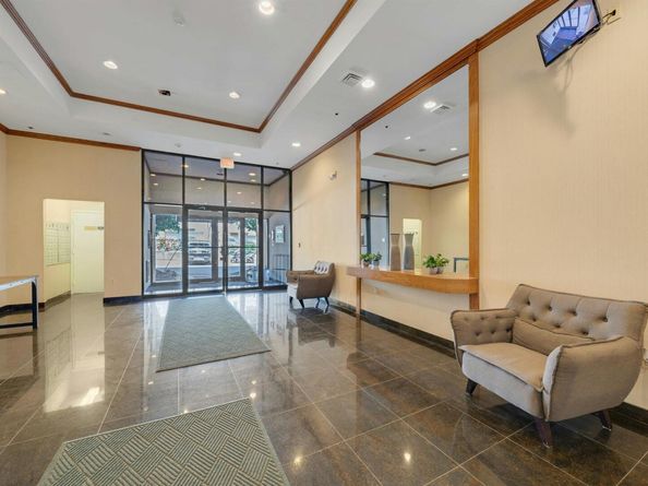 200 Division St 6G, Cliffside Park NJ 07010