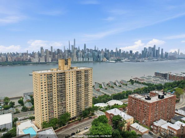 6600 Blvd East 23D, West New York NJ 07093
