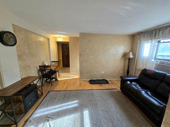 8811 Bergenline Ave 33, North Bergen NJ 07047
