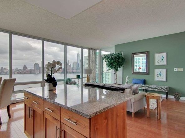 20 Newport Parkway 2507, Jersey City NJ 07310