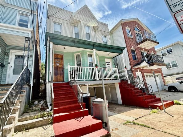 12 Van Wagenen Ave, Jersey City NJ 07304