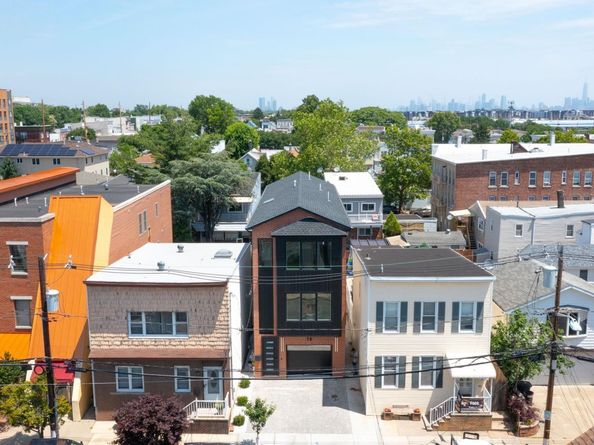 79 East 23rd St, Bayonne NJ 07002