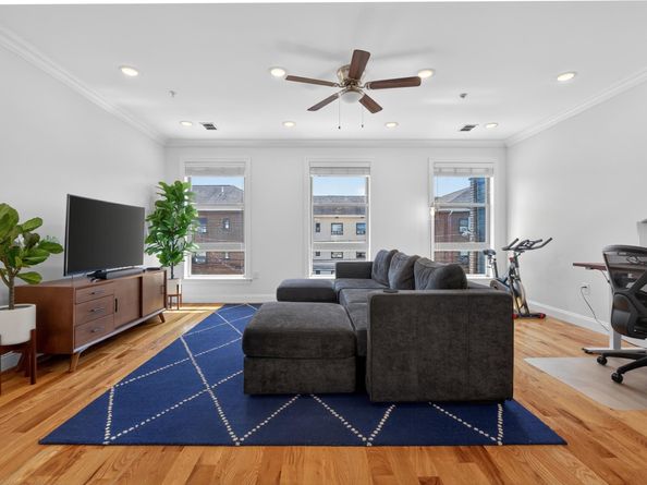512 4th St 3, Union City NJ 07087