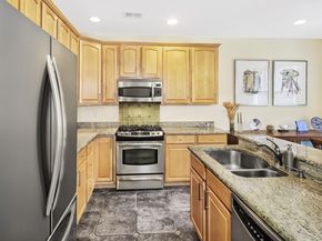 377 Kingston Ct, West New York NJ 07093