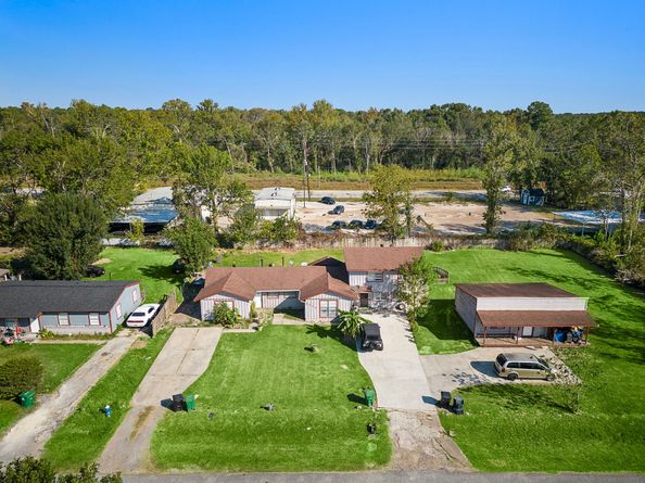 5733 Schutz Street, Houston TX 77032
