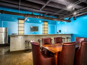 705 Main Street 206, Houston TX 77002