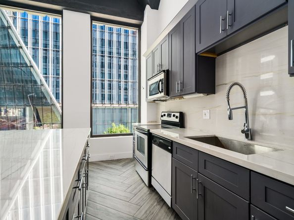 705 Main Street 206, Houston TX 77002
