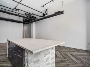 705 Main Street 206, Houston TX 77002