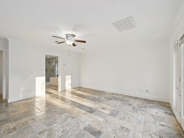 1302 Riverview Circle, Houston TX 77077