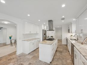 1302 Riverview Circle, Houston TX 77077