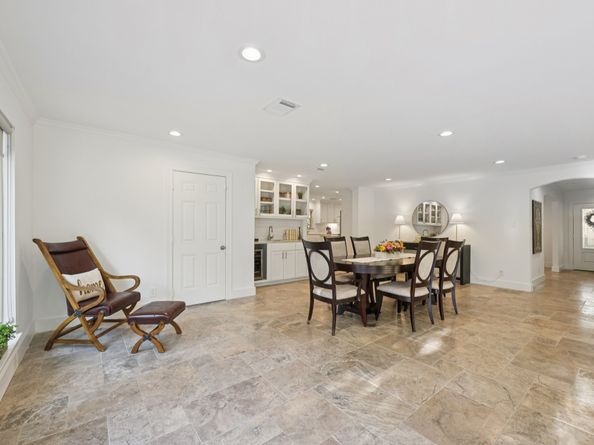 1302 Riverview Circle, Houston TX 77077