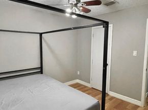 129 Casa Grande Drive 129, Houston TX 77060