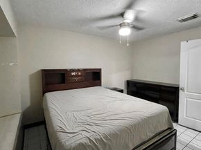 129 Casa Grande Drive 129, Houston TX 77060