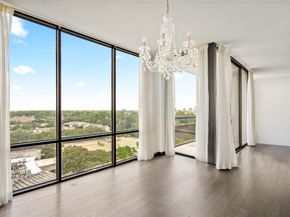 1111 Bering Drive 805, Houston TX 77057