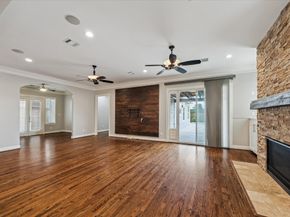 1115 Du Barry Lane, Houston TX 77018