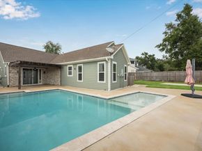 1115 Du Barry Lane, Houston TX 77018