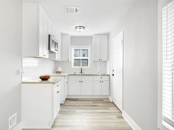 9302 Waller Street, Houston TX 77012