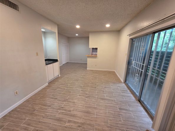 8334 Jorine Drive 8334, Houston TX 77036