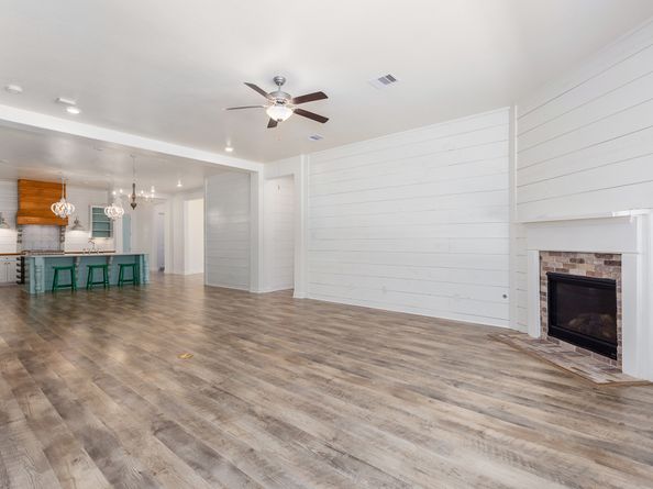 19276 Yellow Chestnut Lane, New Caney TX 77357