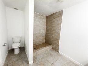 8299 Cambridge Street 1801, Houston TX 77054