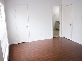 8299 Cambridge Street 1801, Houston TX 77054