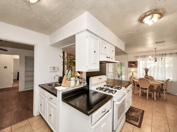 16603 Cairnway Drive, Houston TX 77084