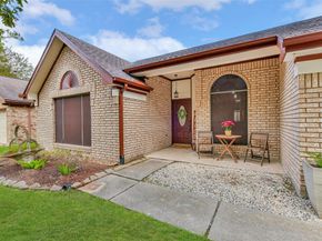 16751 Square Rigger Lane, Friendswood TX 77546