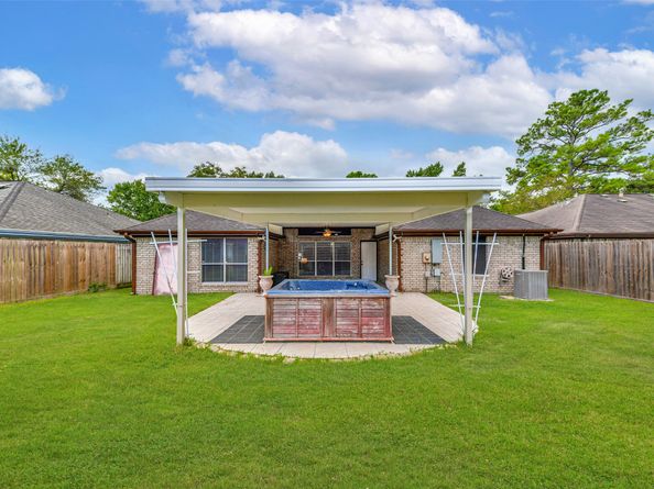 16751 Square Rigger Lane, Friendswood TX 77546