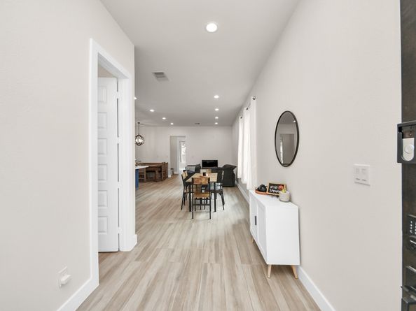 8420A Lanewood Drive, Houston TX 77016