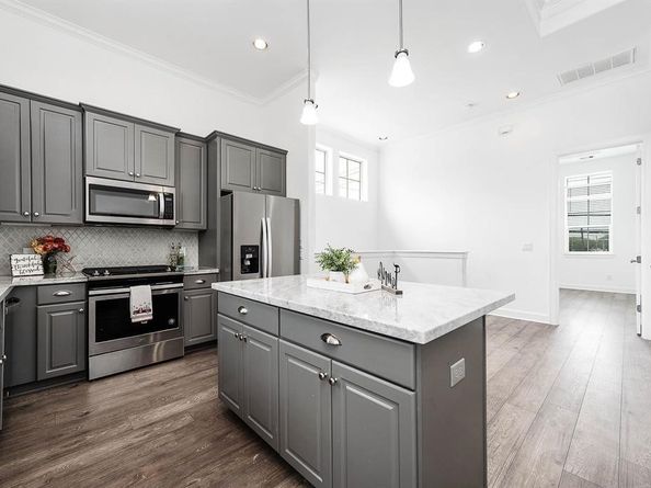 2103 Naomi Street A, Houston TX 77054