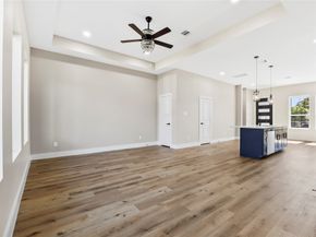 5949 Collingsworth Street, Houston TX 77026