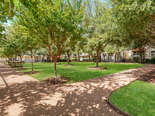 1830 Upland Lakes, Houston TX 77043