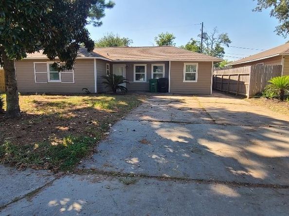 4918 Balkin Street, Houston TX 77021