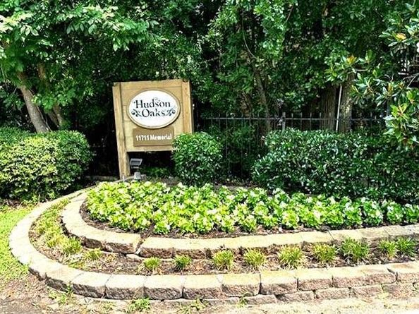 11711 Memorial Drive 291, Houston TX 77024