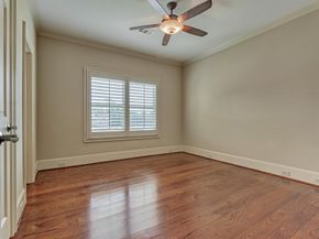 14 Regent Square, The Woodlands TX 77381
