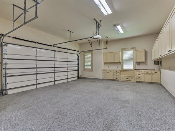 14 Regent Square, The Woodlands TX 77381