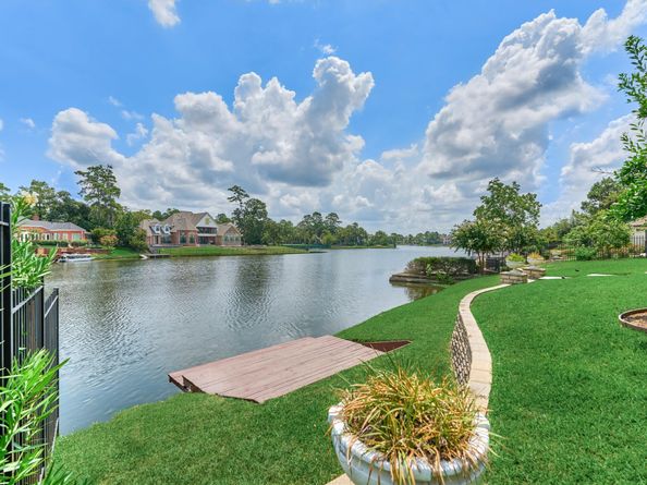 14 Regent Square, The Woodlands TX 77381