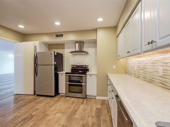 2700 Bellefontaine Street A31 32, Houston TX 77025