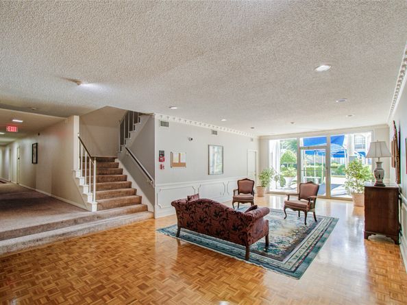 2700 Bellefontaine Street A31 32, Houston TX 77025