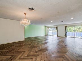 2700 Bellefontaine Street A31 32, Houston TX 77025
