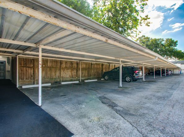 2700 Bellefontaine Street A31 32, Houston TX 77025