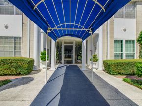 2700 Bellefontaine Street A31 32, Houston TX 77025