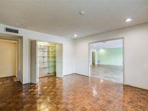 2700 Bellefontaine Street A31 32, Houston TX 77025
