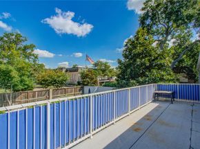 2700 Bellefontaine Street A31 32, Houston TX 77025