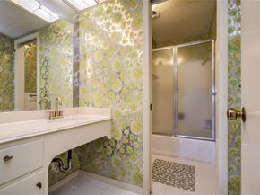 2700 Bellefontaine Street A31 32, Houston TX 77025