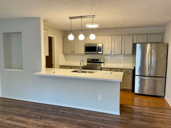 8051 Bay Branch Drive 312, The Woodlands TX 77382