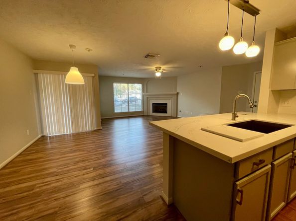 8051 Bay Branch Drive 312, The Woodlands TX 77382